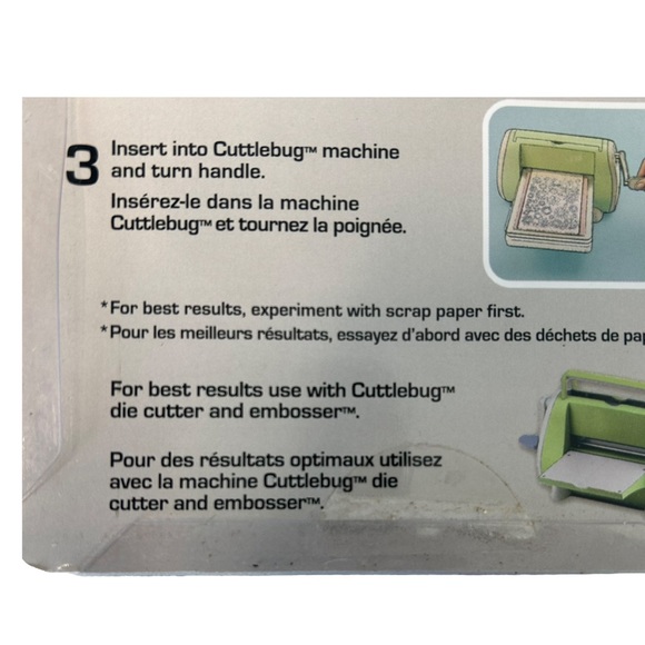 Cuttlebug Snowflakes Embossing Folder - 37-1140 Winter & Christmas - Provo Craft - Picture 4 of 5